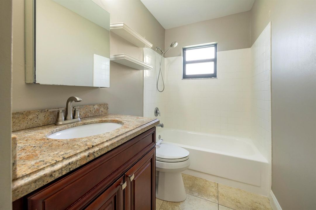 _DSC2011
