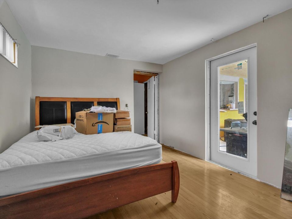 740 NW 187 Rd (8)