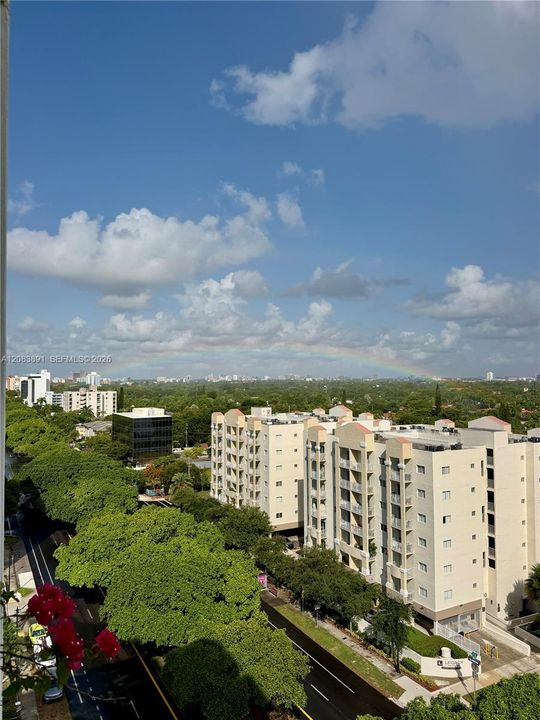 For Rent: $3,700 (2 beds, 2 baths, 1024 Square Feet)