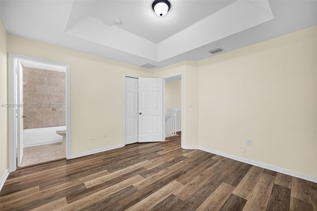 For Sale: $255,000 (3 beds, 2 baths, 1302 Square Feet)