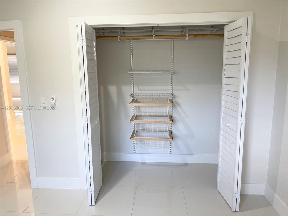 For Rent: $13,750 (3 beds, 4 baths, 2873 Square Feet)