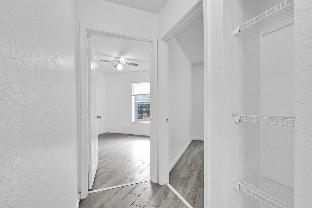 13900 Folkestone Cir, Wellington -28