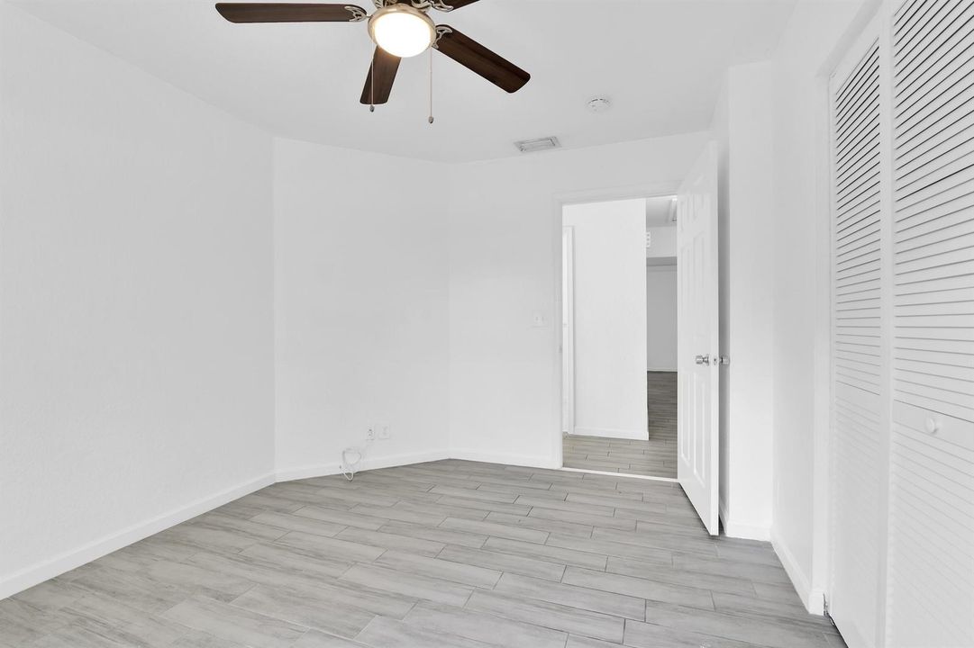 13900 Folkestone Cir, Wellington -18