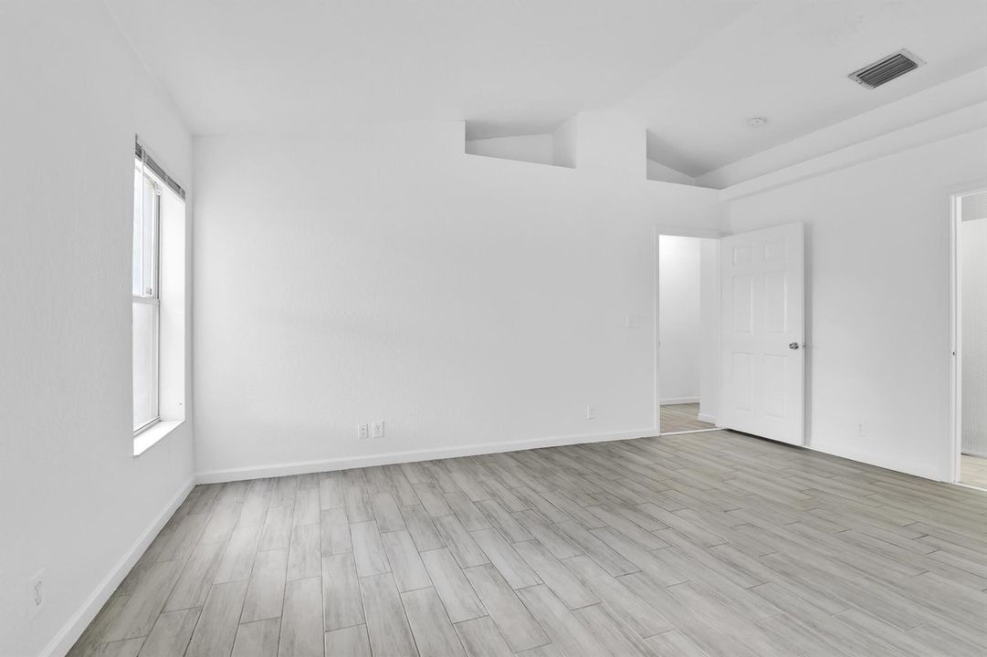 13900 Folkestone Cir, Wellington -22