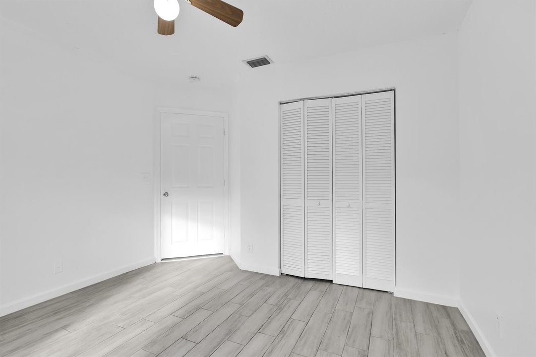 13900 Folkestone Cir, Wellington -37