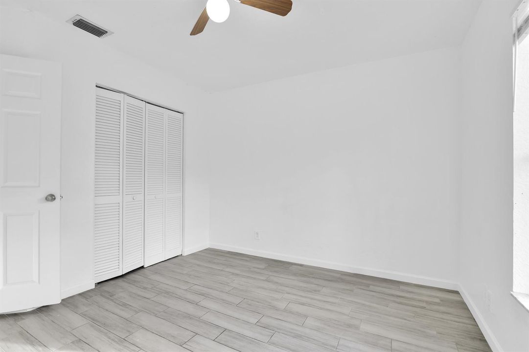 13900 Folkestone Cir, Wellington -35