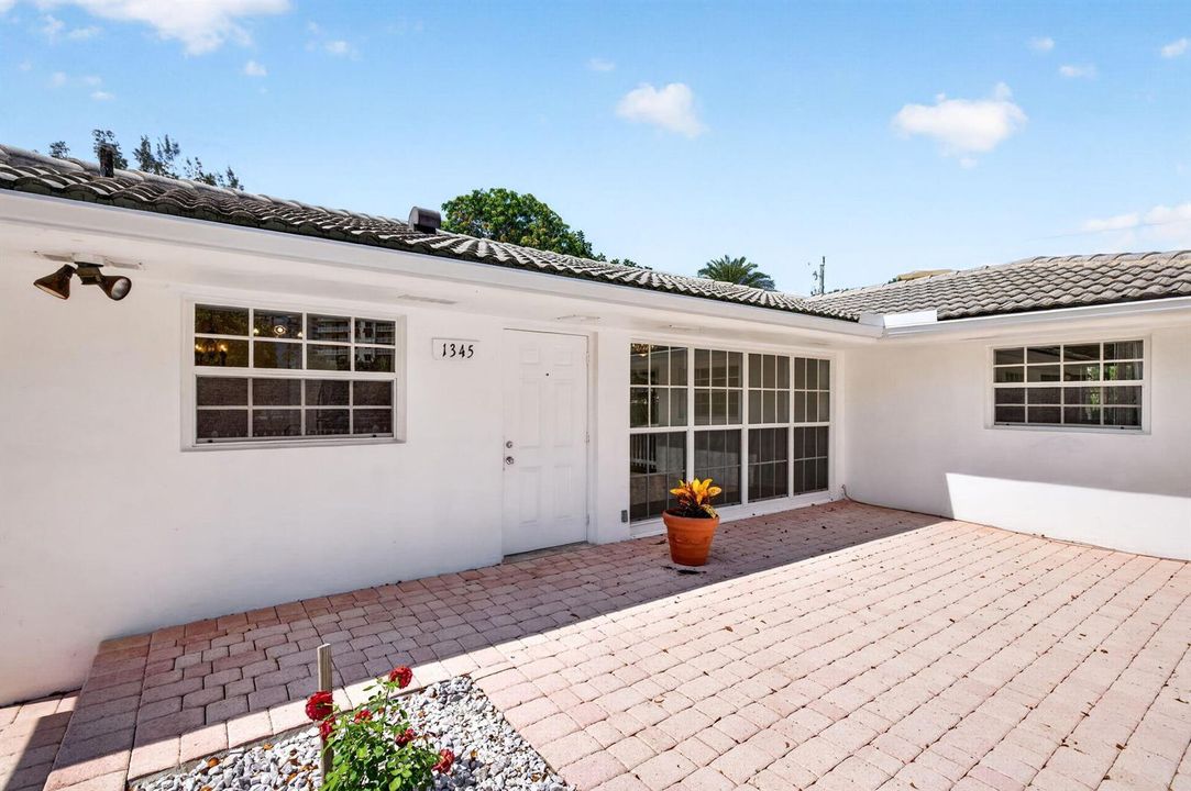 42-web-or-mls-699A8011