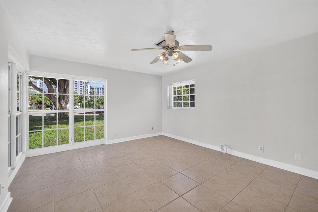 30-web-or-mls-699A8296