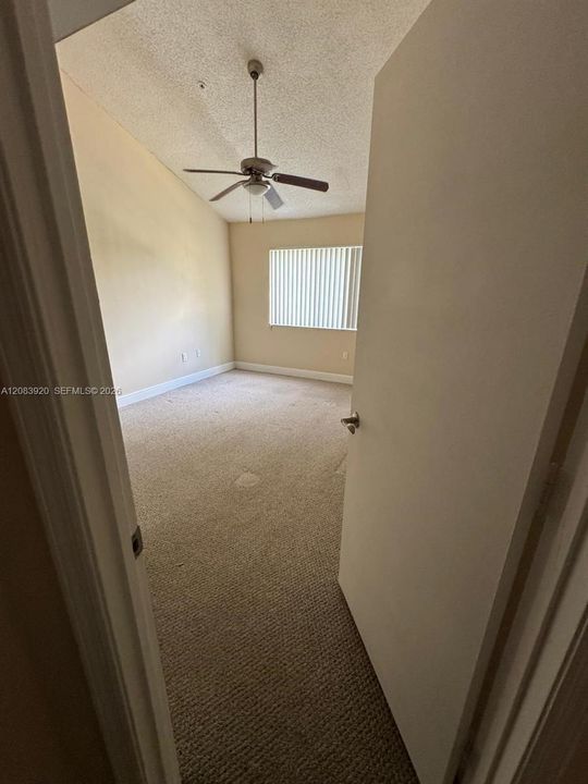 En Venta: $280,000 (2 camas, 2 baños, 1100 Pies cuadrados)