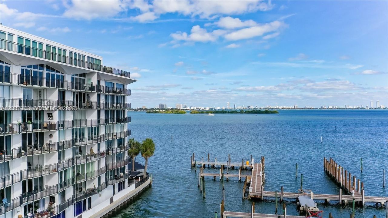 En Venta: $499,000 (2 camas, 2 baños, 1042 Pies cuadrados)