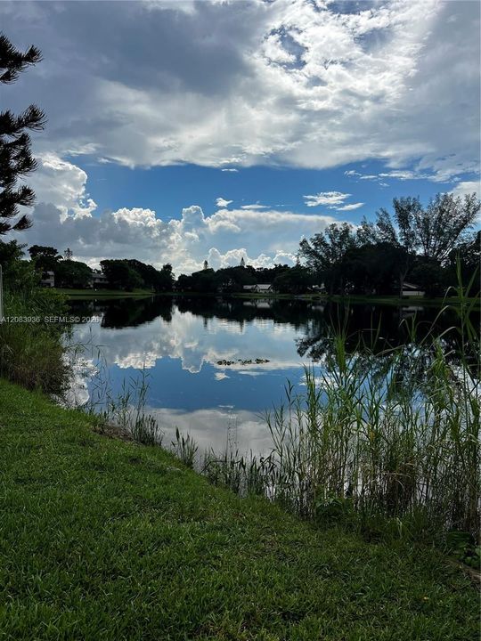 For Rent: $2,150 (2 beds, 2 baths, 1150 Square Feet)