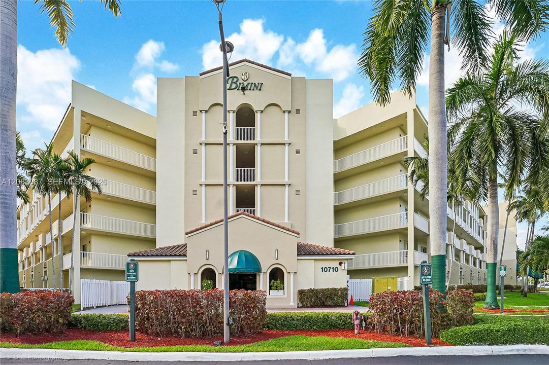 For Sale: $478,000 (2 beds, 2 baths, 1710 Square Feet)
