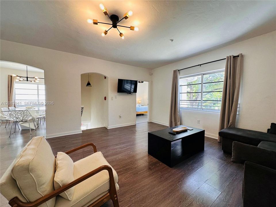 For Rent: $8,500 (4 beds, 2 baths, 1650 Square Feet)