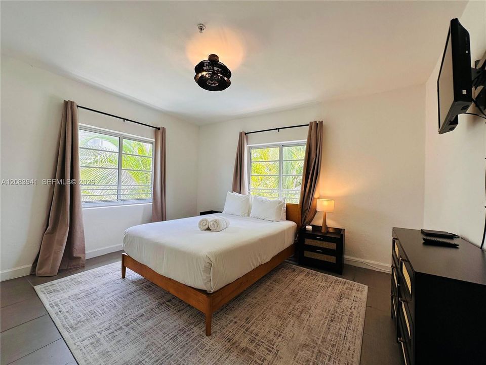 For Rent: $8,500 (4 beds, 2 baths, 1650 Square Feet)