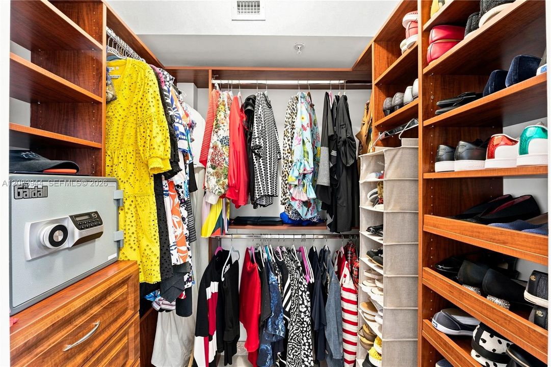 Two walk-in closets