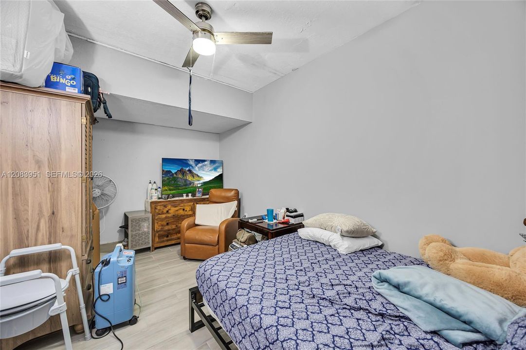 En Venta: $579,000 (3 camas, 2 baños, 1580 Pies cuadrados)