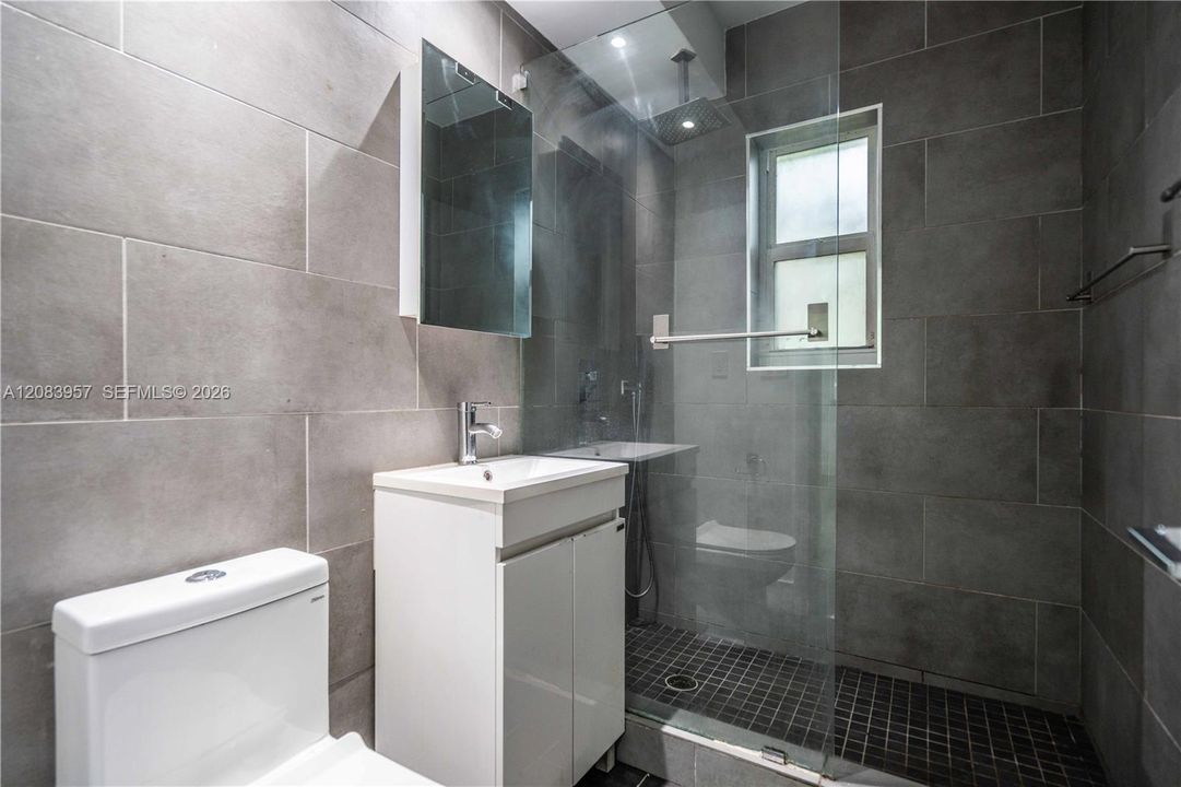 For Rent: $1,600 (1 beds, 1 baths, 505 Square Feet)