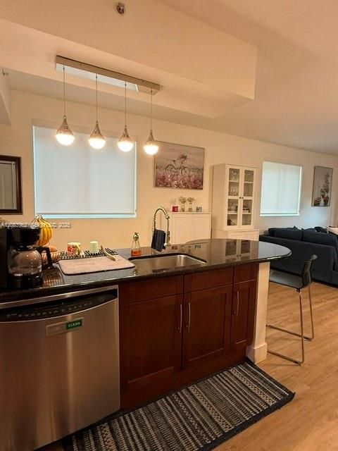 В аренду: $3,200 (2 спален, 2 ванн, 1162 Квадратных фут)