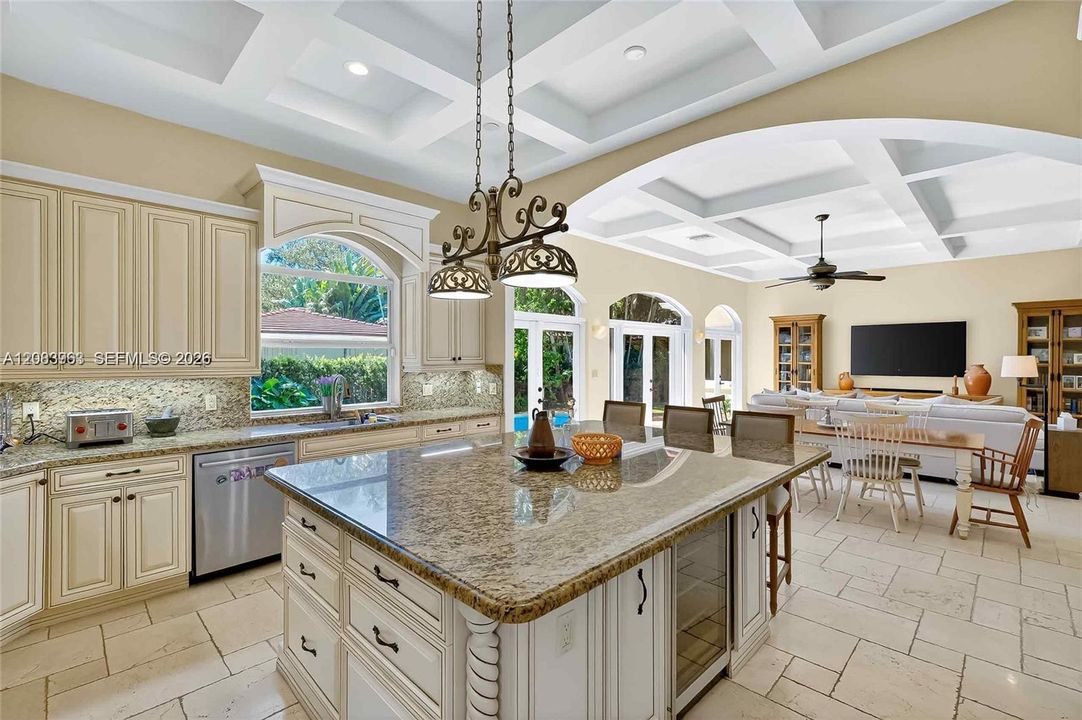 For Sale: $2,665,000 (4 beds, 3 baths, 3611 Square Feet)