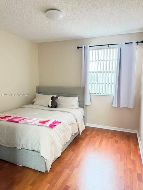 En Renta: $3,100 (3 camas, 2 baños, 1346 Pies cuadrados)
