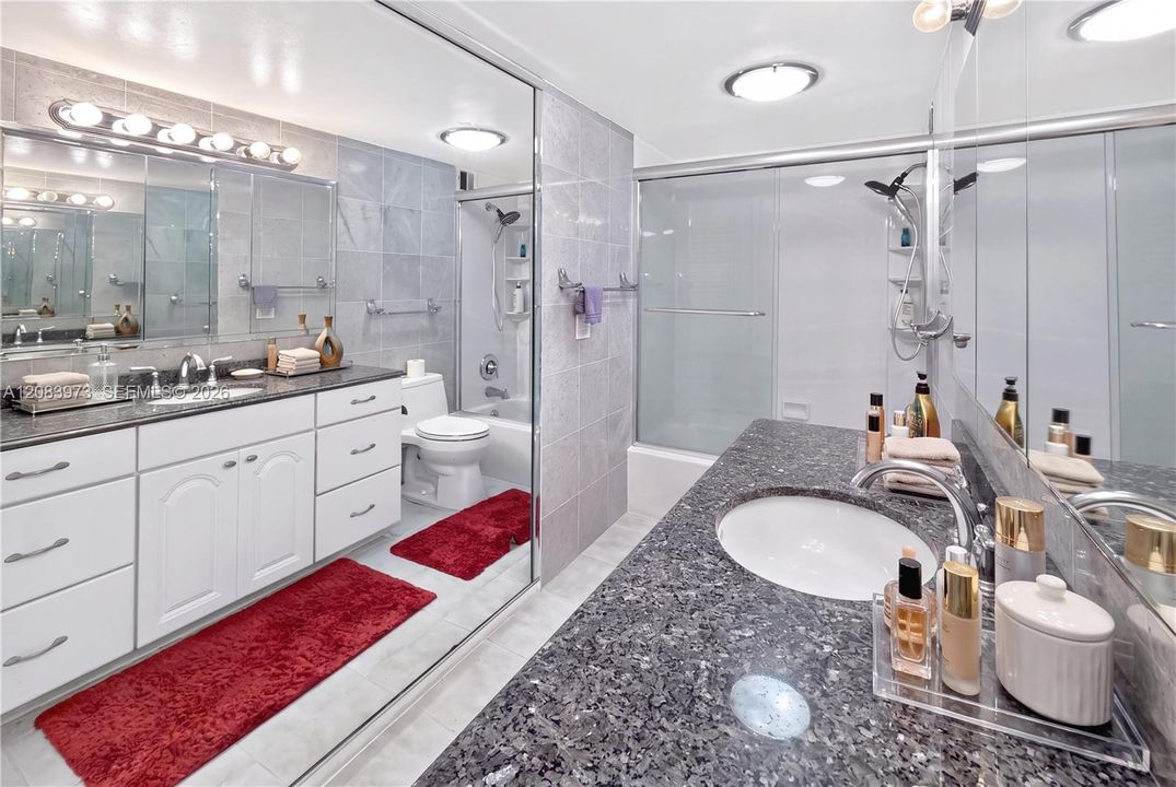 На продажу: $499,000 (1 спален, 2 ванн, 1190 Квадратных фут)