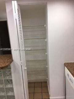 En Renta: $2,150 (2 camas, 2 baños, 896 Pies cuadrados)