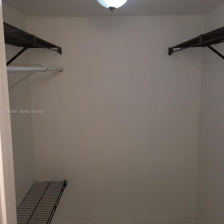 En Renta: $2,150 (2 camas, 2 baños, 896 Pies cuadrados)