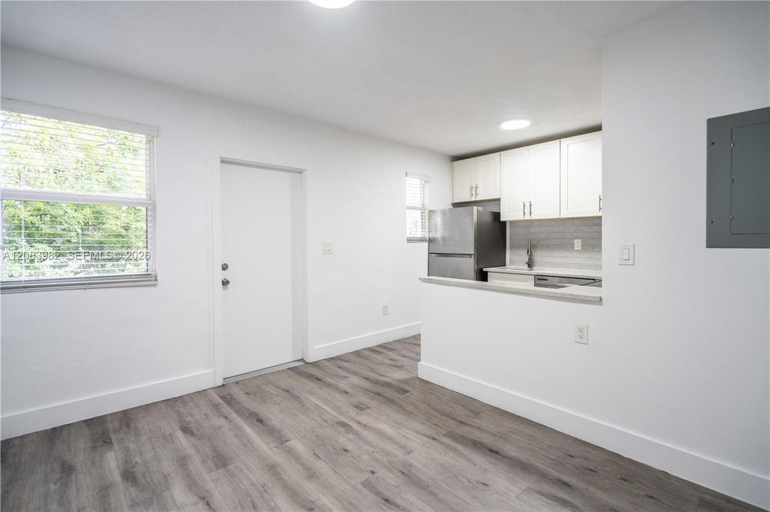 For Rent: $1,600 (1 beds, 1 baths, 505 Square Feet)