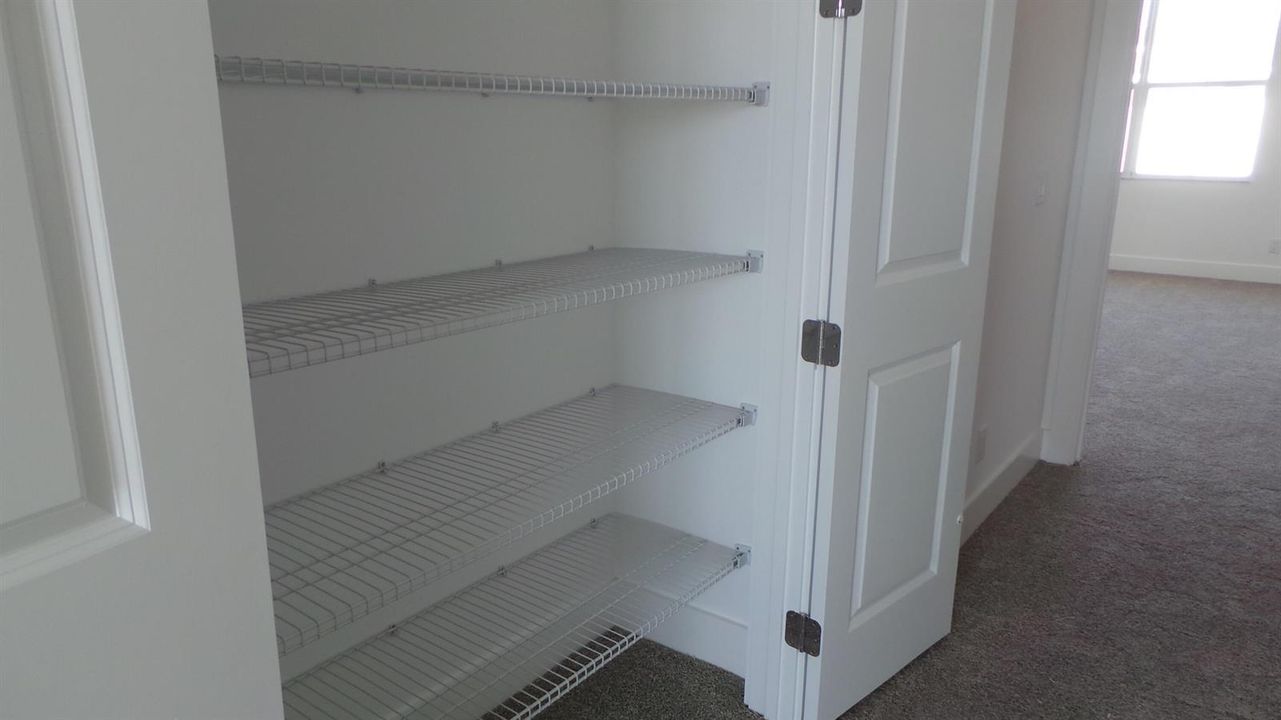 Alton Hall Closet