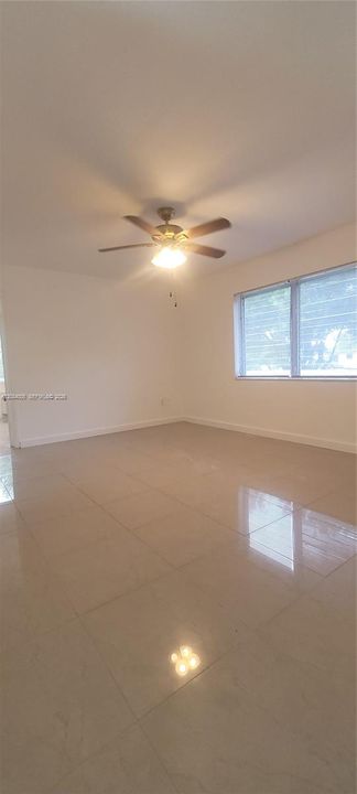 For Rent: $1,650 (1 beds, 1 baths, 600 Square Feet)