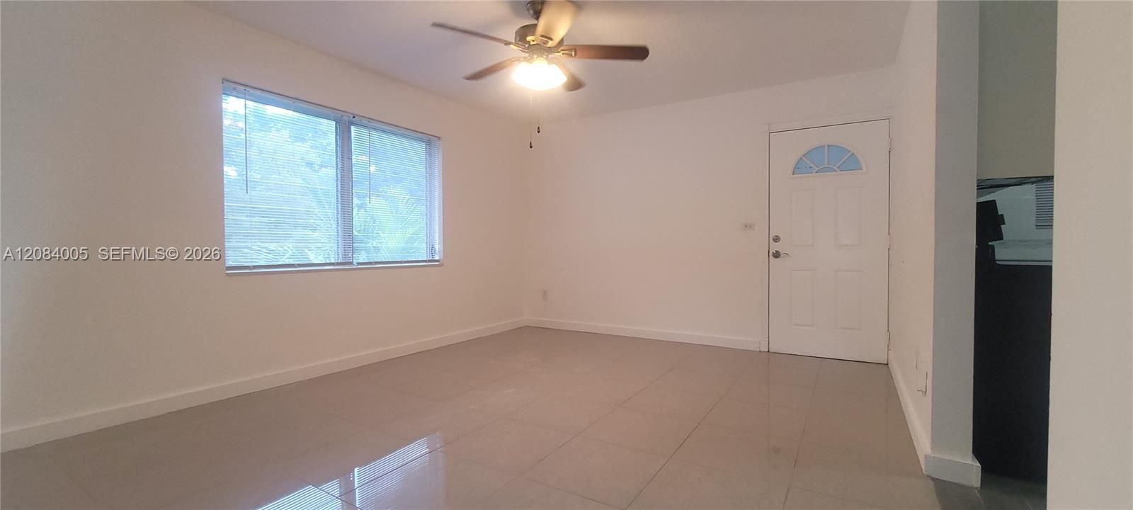 For Rent: $1,650 (1 beds, 1 baths, 600 Square Feet)