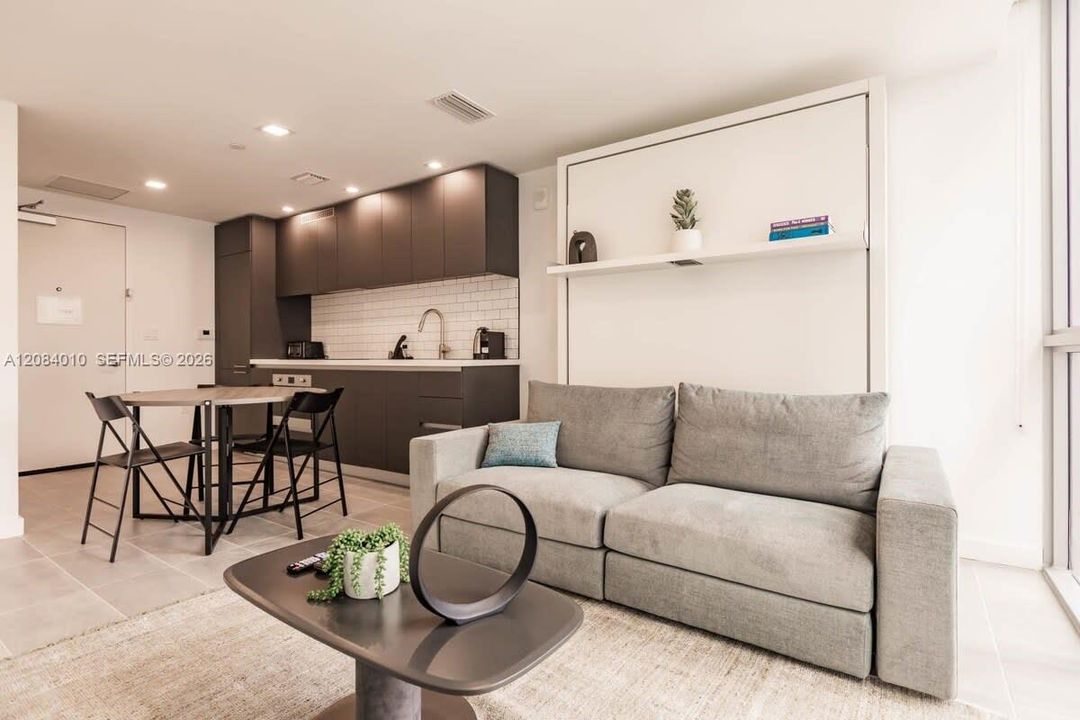 En Venta: $408,000 (1 camas, 1 baños, 455 Pies cuadrados)