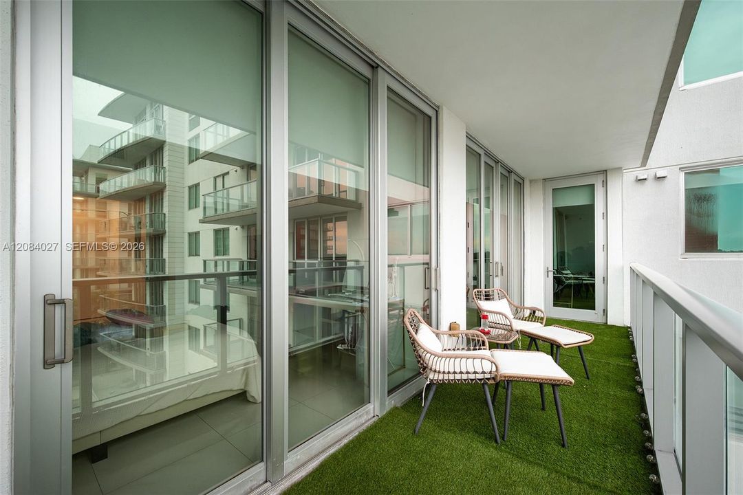 En Venta: $490,000 (2 camas, 2 baños, 1130 Pies cuadrados)