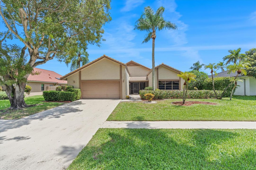 01-19744 Boca Greens Drive Boca Raton, F