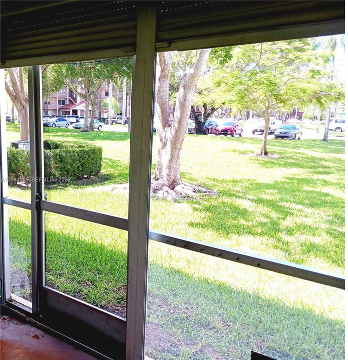 En Venta: $279,000 (2 camas, 2 baños, 1417 Pies cuadrados)