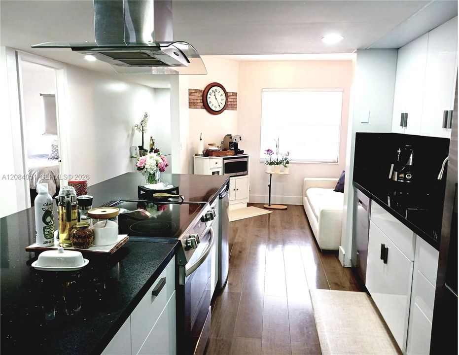 En Venta: $279,000 (2 camas, 2 baños, 1417 Pies cuadrados)