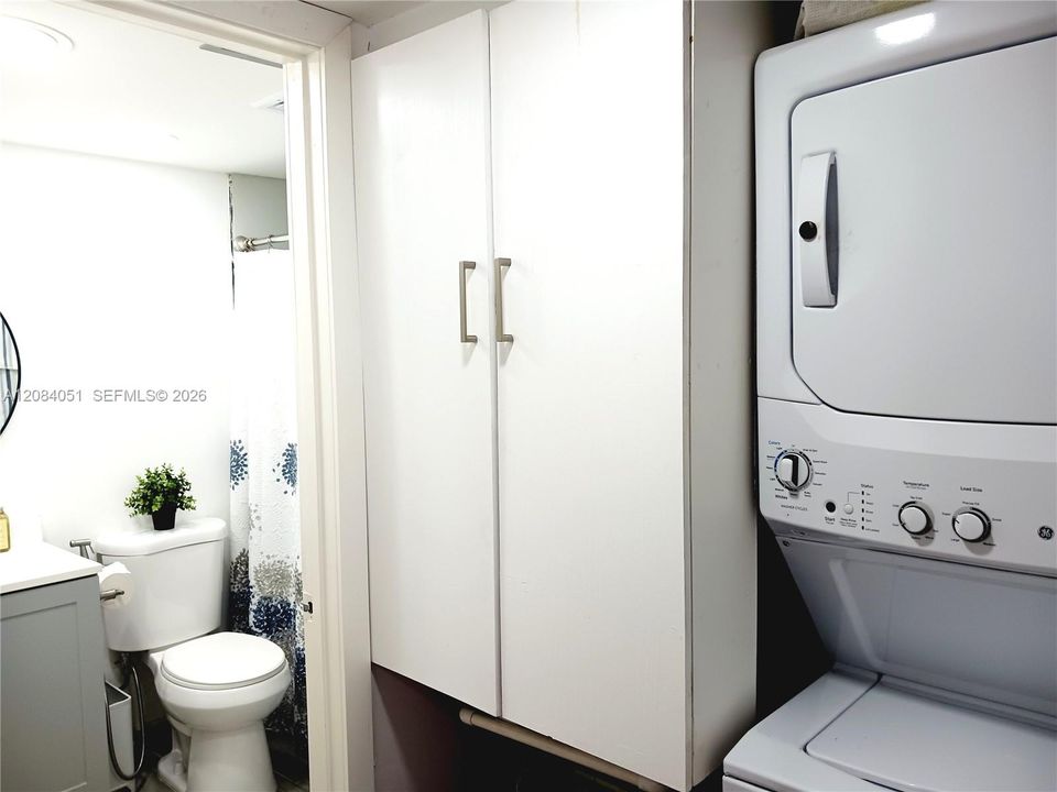 En Venta: $279,000 (2 camas, 2 baños, 1417 Pies cuadrados)