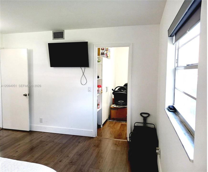 En Venta: $279,000 (2 camas, 2 baños, 1417 Pies cuadrados)
