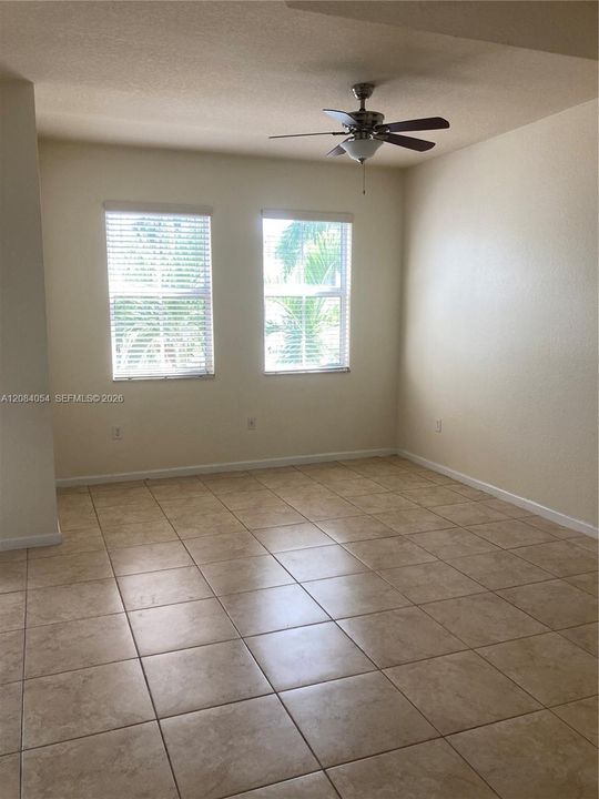 For Rent: $2,900 (3 beds, 2 baths, 1280 Square Feet)