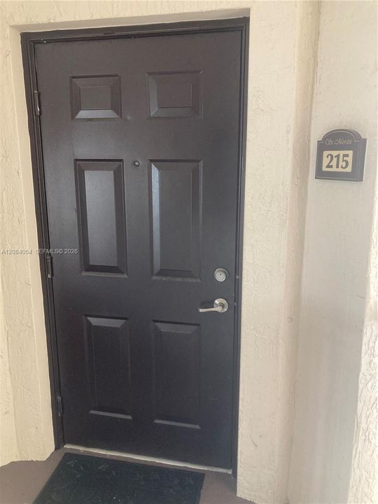For Rent: $2,900 (3 beds, 2 baths, 1280 Square Feet)