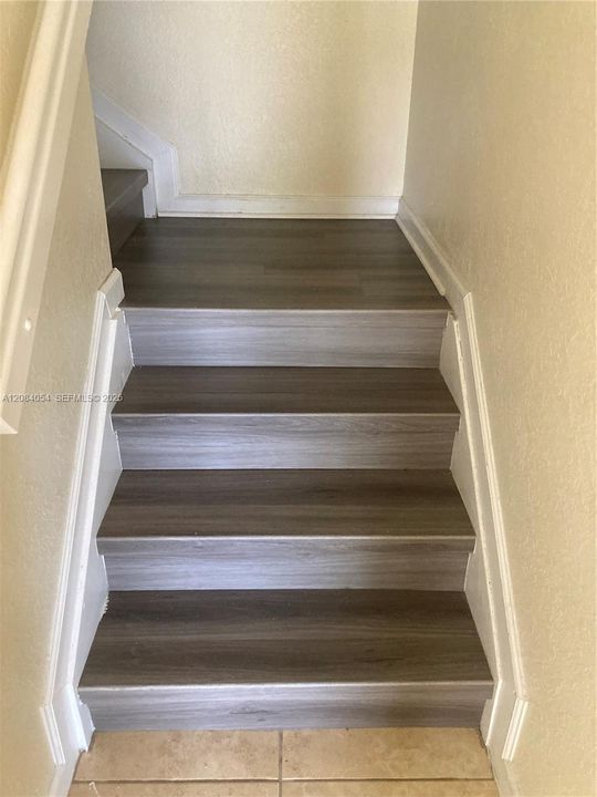 For Rent: $2,900 (3 beds, 2 baths, 1280 Square Feet)