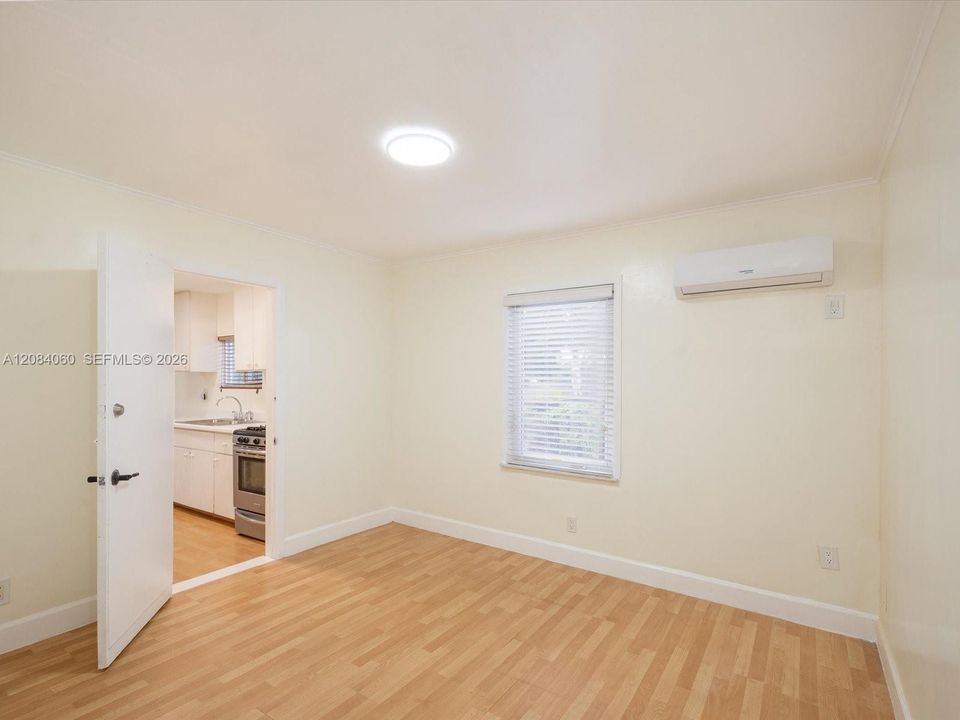 В аренду: $2,800 (3 спален, 2 ванн, 1163 Квадратных фут)