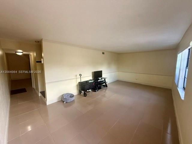 На продажу: $290,000 (3 спален, 2 ванн, 1865 Квадратных фут)