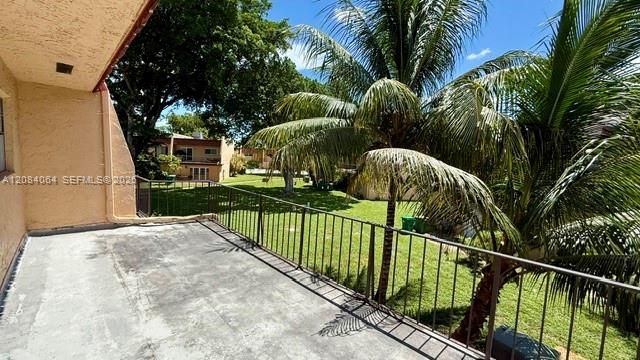 На продажу: $290,000 (3 спален, 2 ванн, 1865 Квадратных фут)