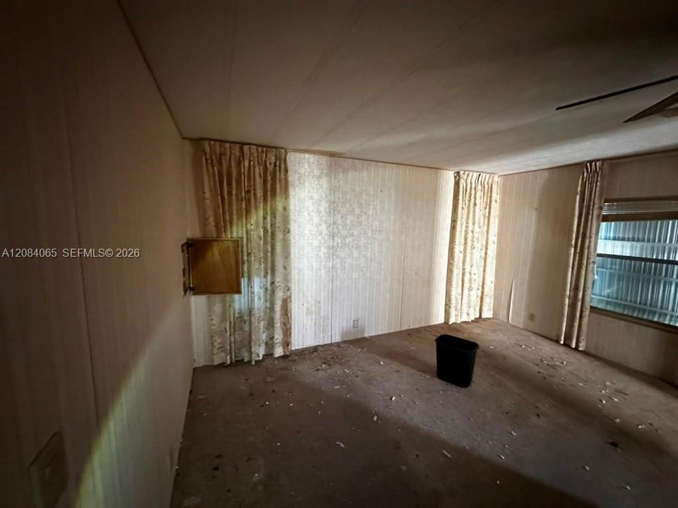 For Sale: $99,900 (2 beds, 2 baths, 1344 Square Feet)
