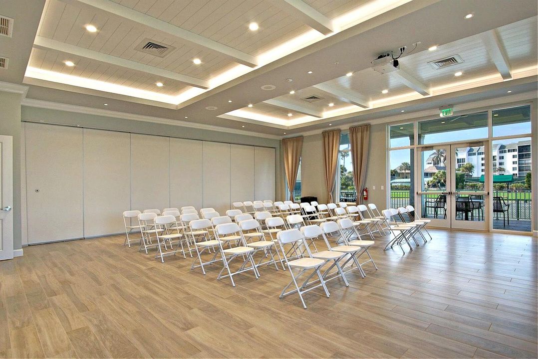CLUBHOUSE MEETING ROOM