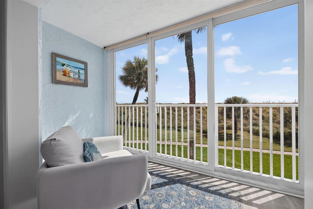 MASTER BALCONY