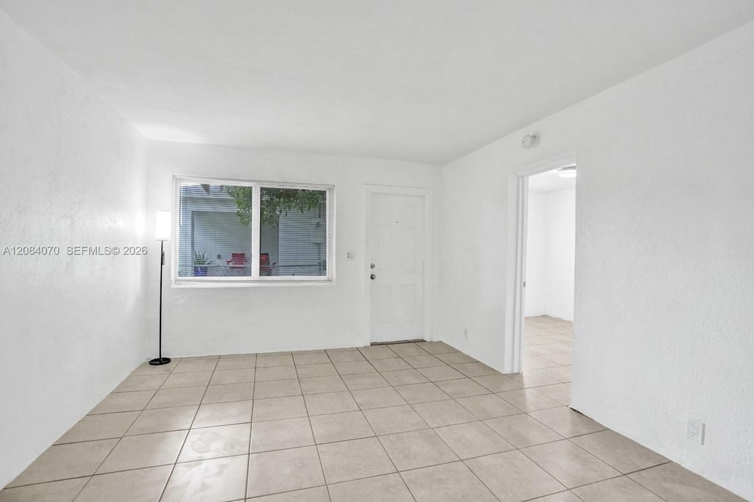 For Rent: $1,550 (1 beds, 1 baths, 500 Square Feet)