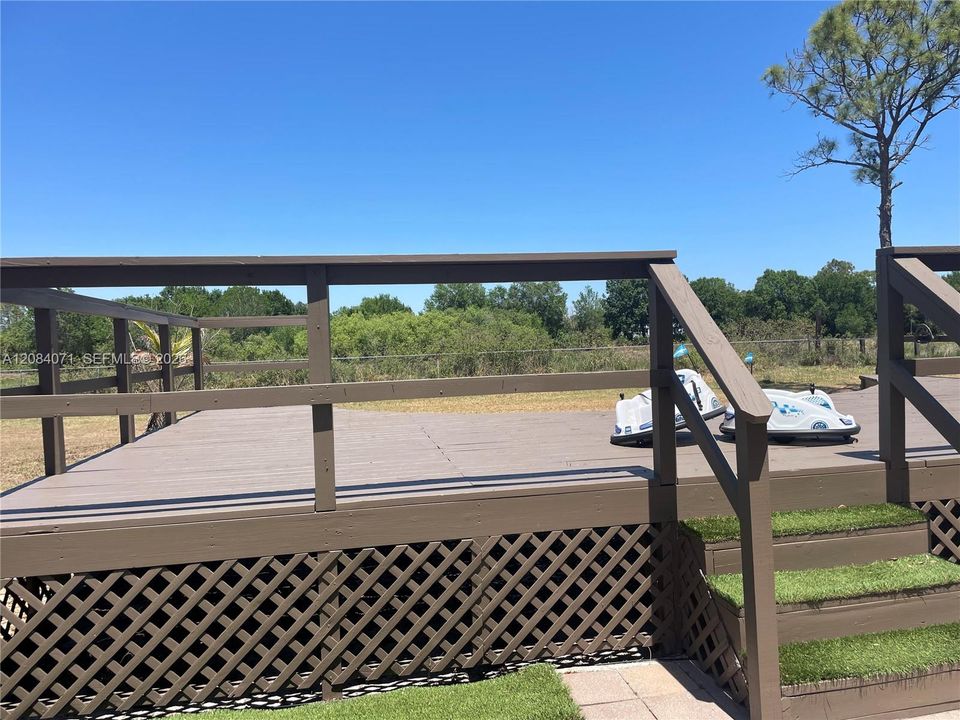 Above Ground Pool Deck