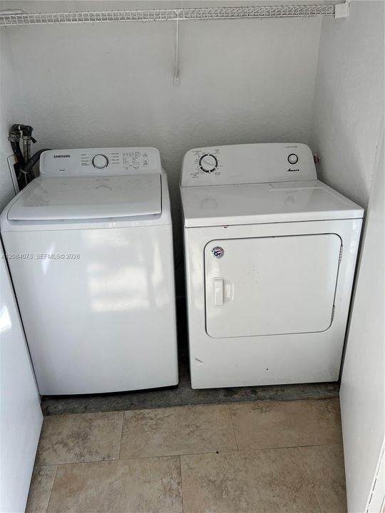 For Rent: $1,750 (1 beds, 1 baths, 804 Square Feet)